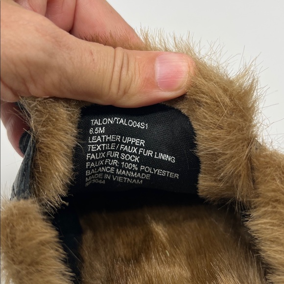 Steve Madden - NWOT Talon Black Leather Brown Faux Fur Trim Mule Sneaker SZ 6.5 - Picture 9 of 15